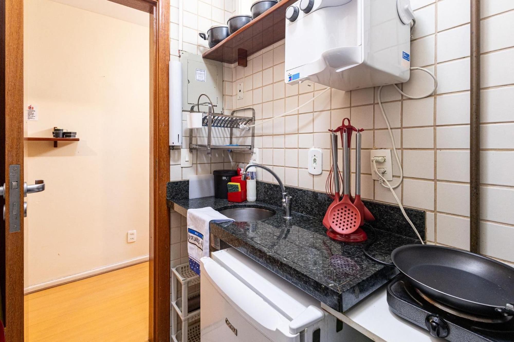 Apartamento Copacabana 200M Da Praia - Wifi Gratis - Cp5 里约热内卢 外观 照片